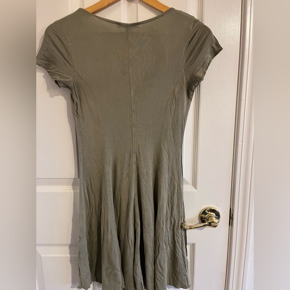 Forever 21 Green Dress - Picture 3 of 3